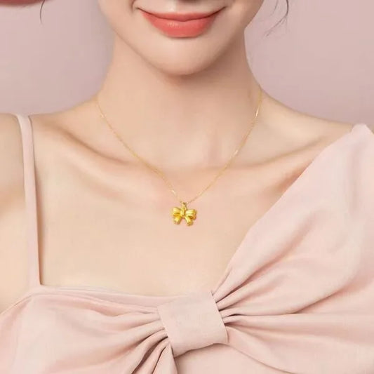 Collar de plata de ley 925 con lazo y lirio de los valles