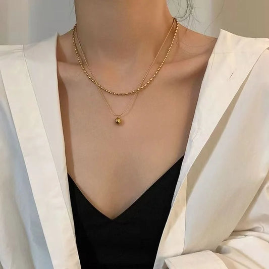 Collar con colgante de eslabones ovalados superpuestos