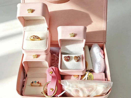 Lucky Scoop – Jewelry & Gifts (Earrings / Bracelet / Necklace / Ring)