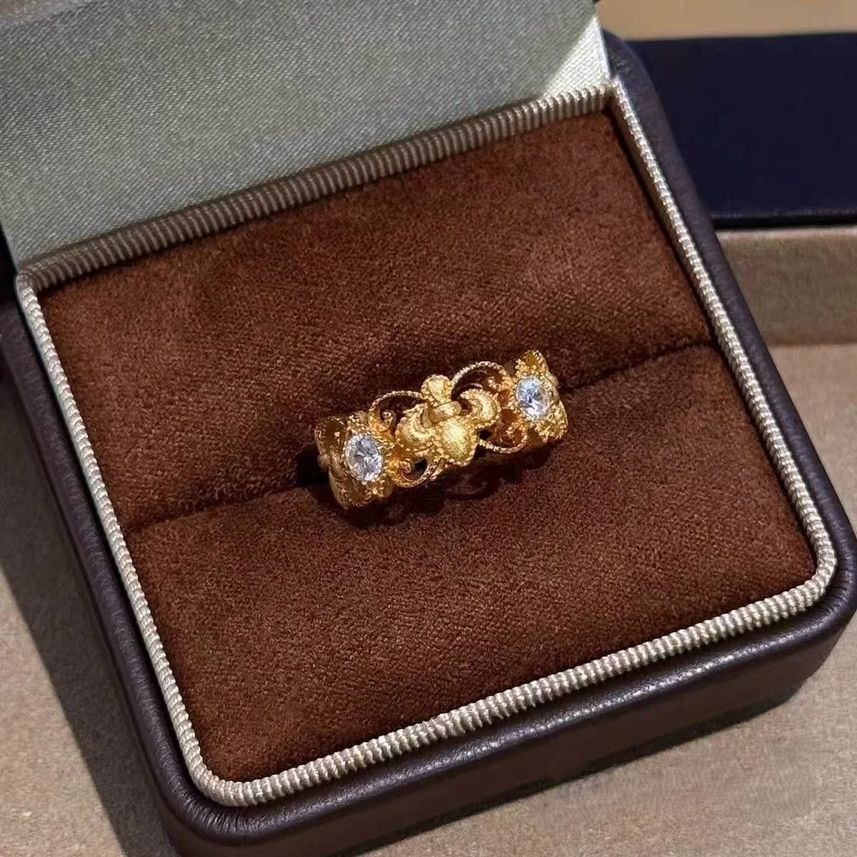 Regal Filigree Grace Ring