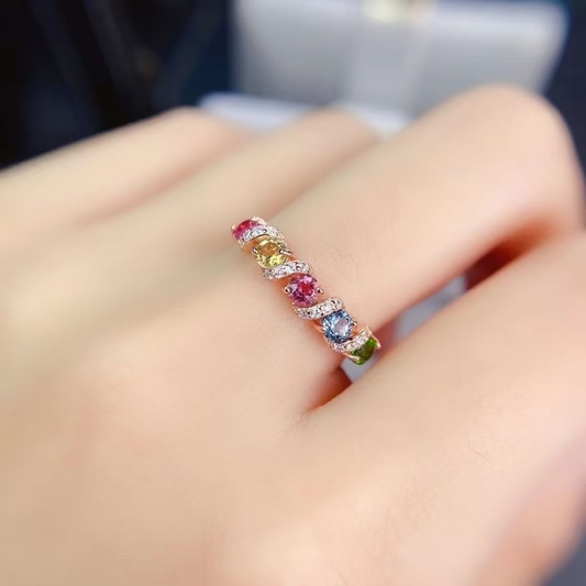 Anillo de racimo de gemas multicolor