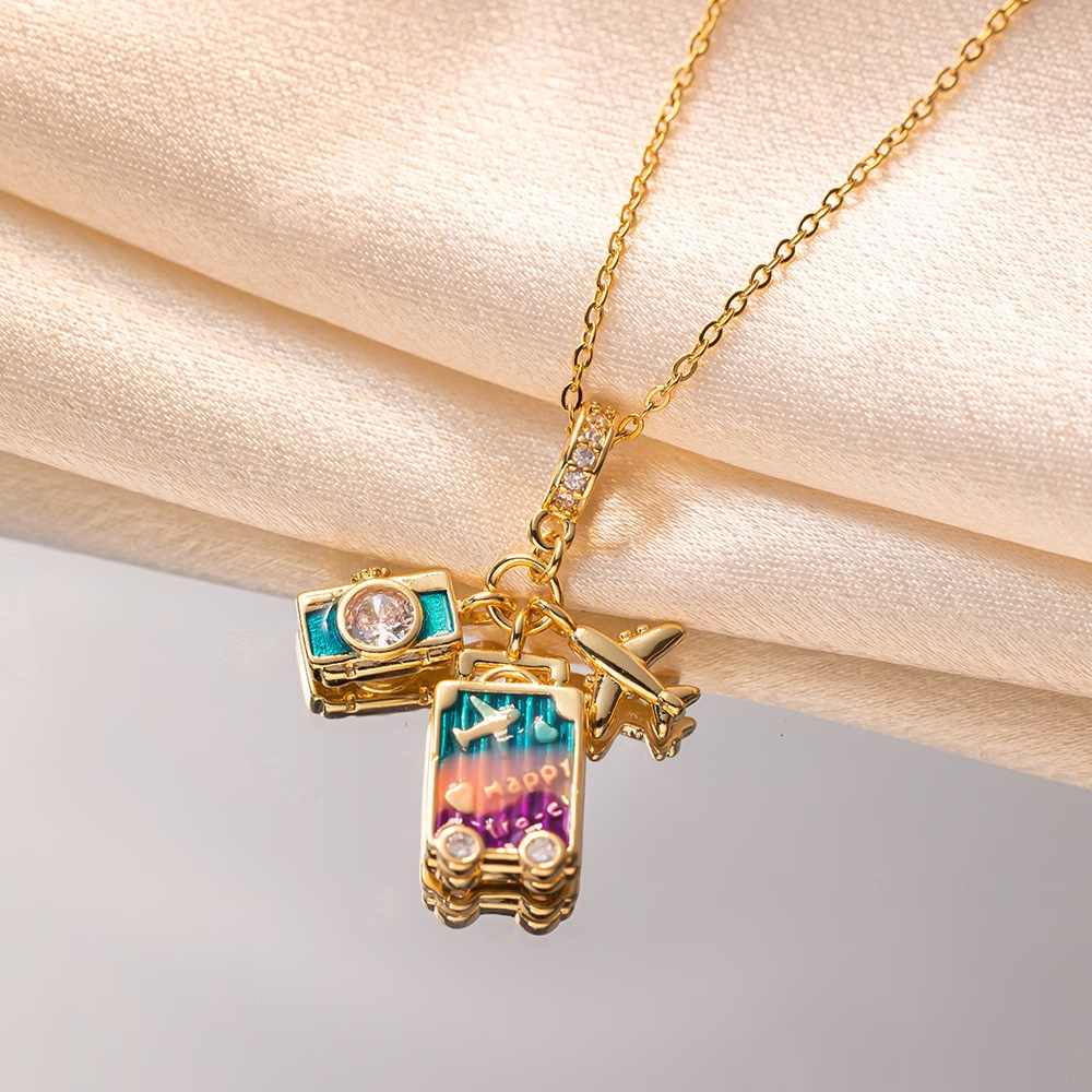 Collar de moda inspirado en el deseo de viajar