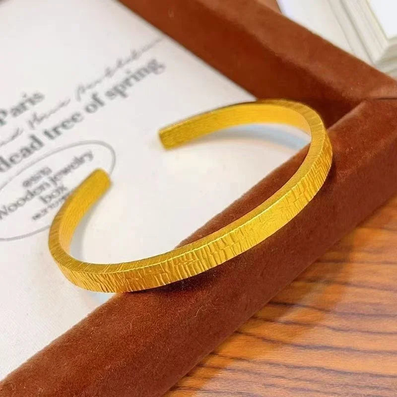 High-quality Vertical Bracelet