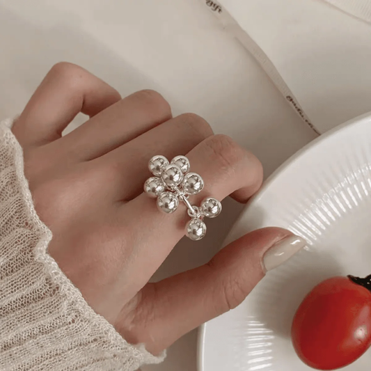 Anillo de Racimo de Uvas de Plata de Ley 925