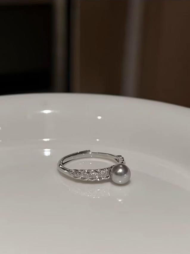 Anillo Abierto de Plata de Ley 925 con Perlas de Imitación