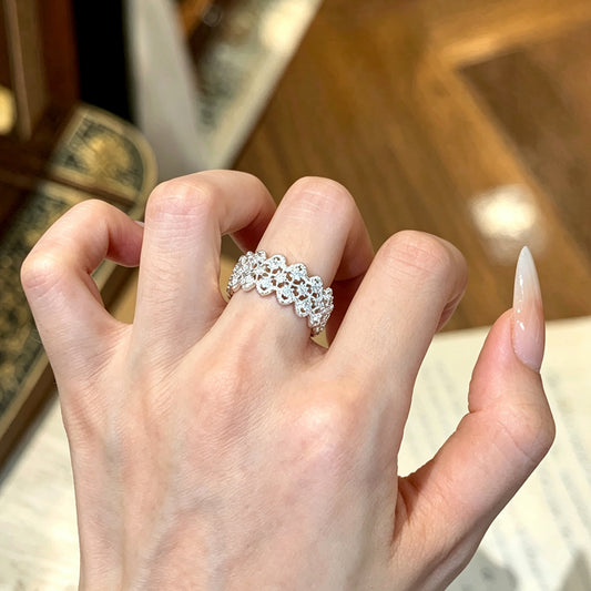 Frost Radiance Ring