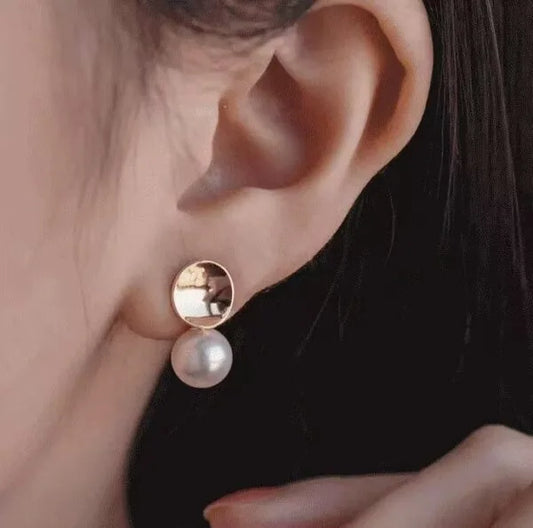 Pendientes de tuerca Faux Real Hemp de perla blanca