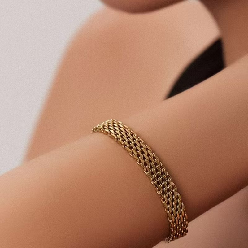 Bracelet en maille tressée tendance