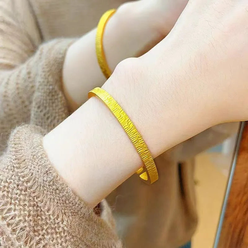 High-quality Vertical Bracelet