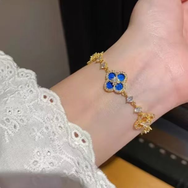Azure Grace Set