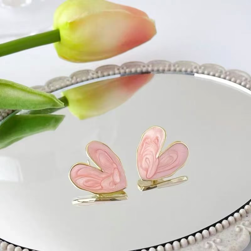 Rosy Mood Earrings