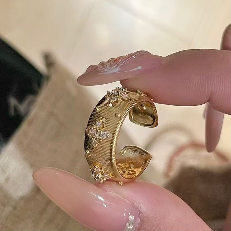 Anillo Ancho Vintage Palacio de Plata de Ley 925