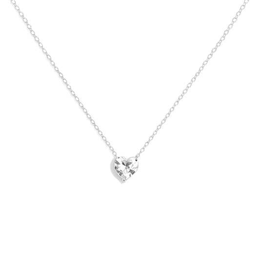 Collar de circonita con forma de corazón de alta transparencia