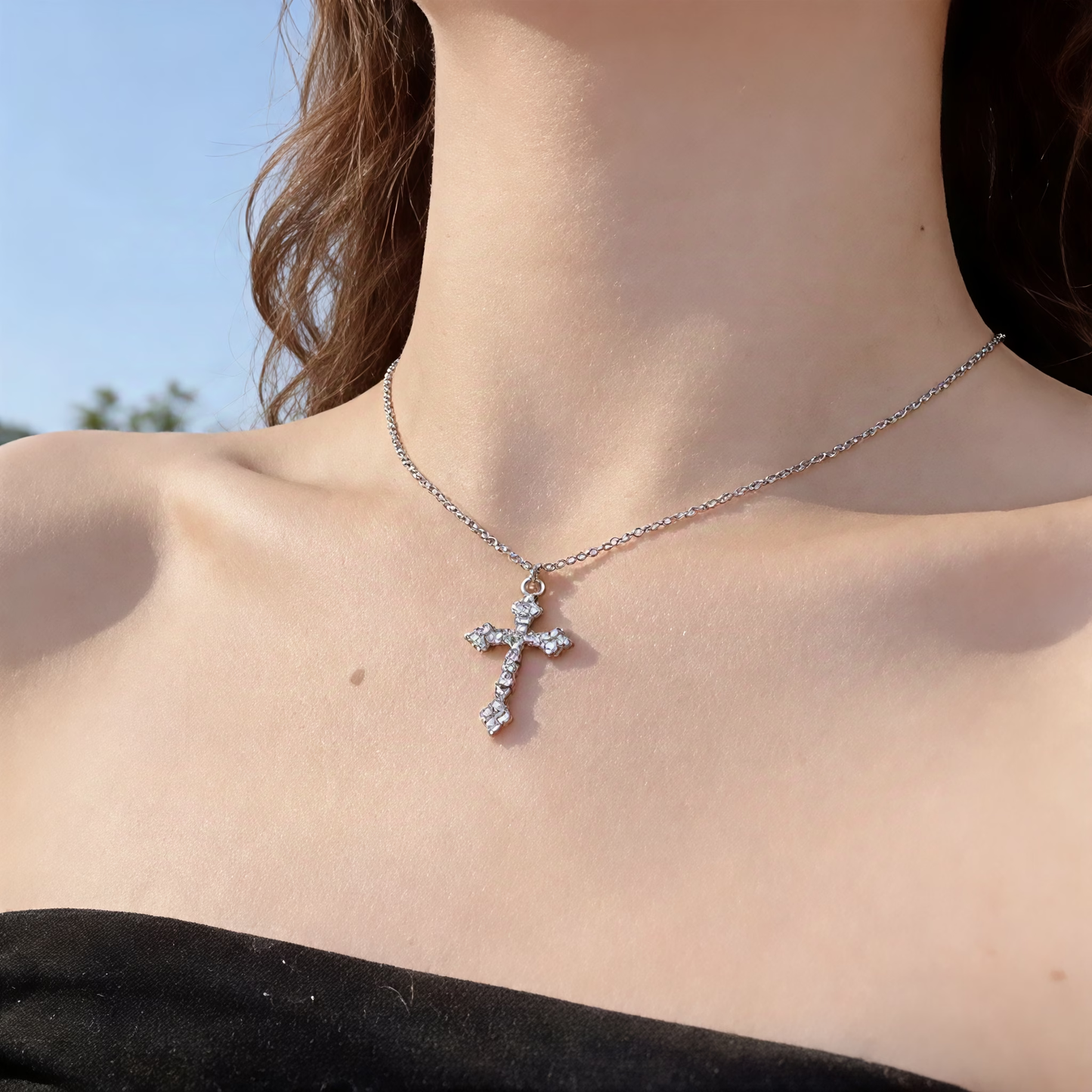 Collar de cruz de circonita de plata de ley 925