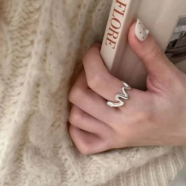 Bague en argent sterling 925 avec ligne ondulée