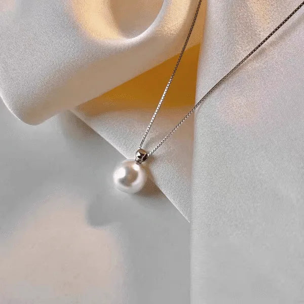 Collar de cadena con colgante de perlas y eslabones de plata de ley 925