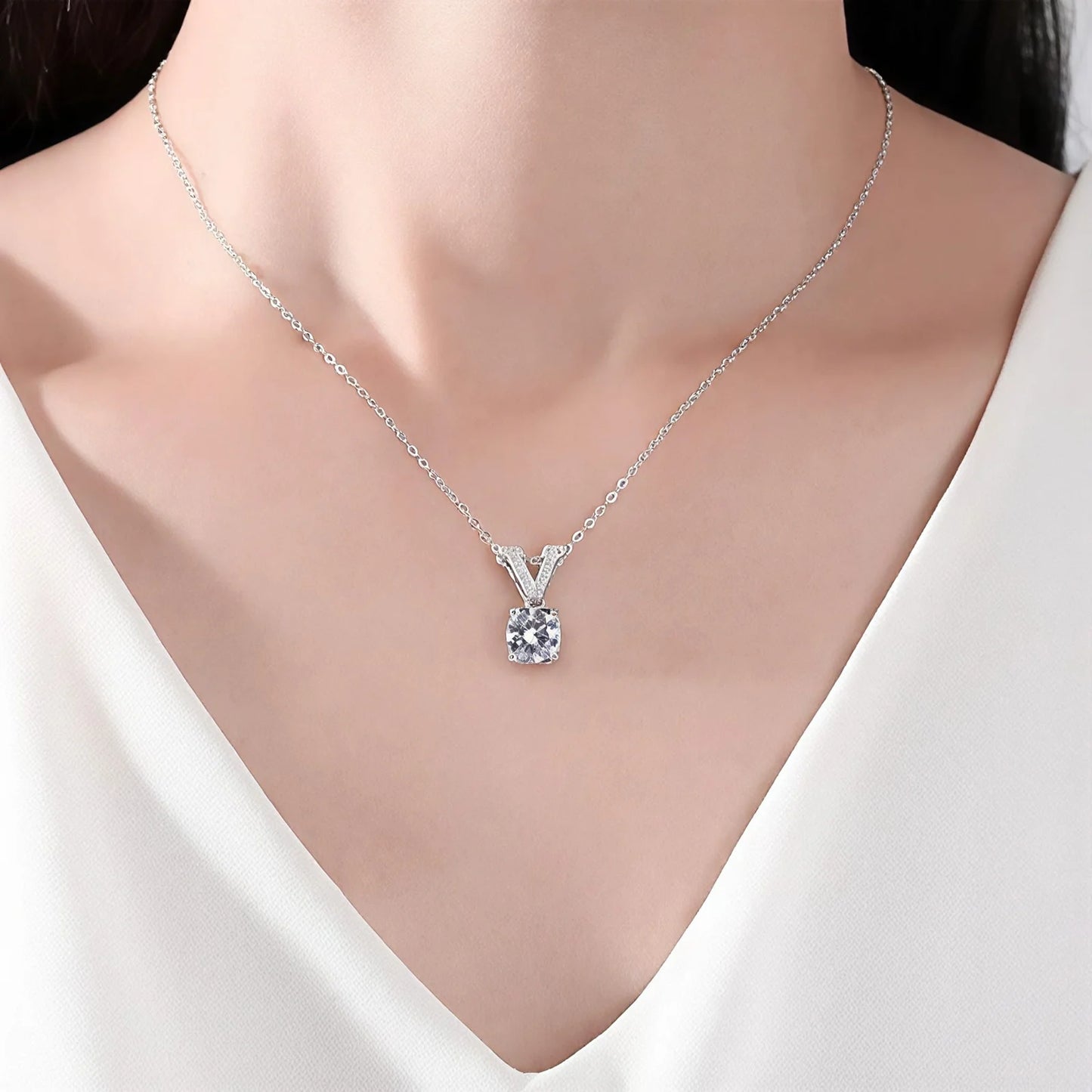V‑Shine Crystal Drop Necklace