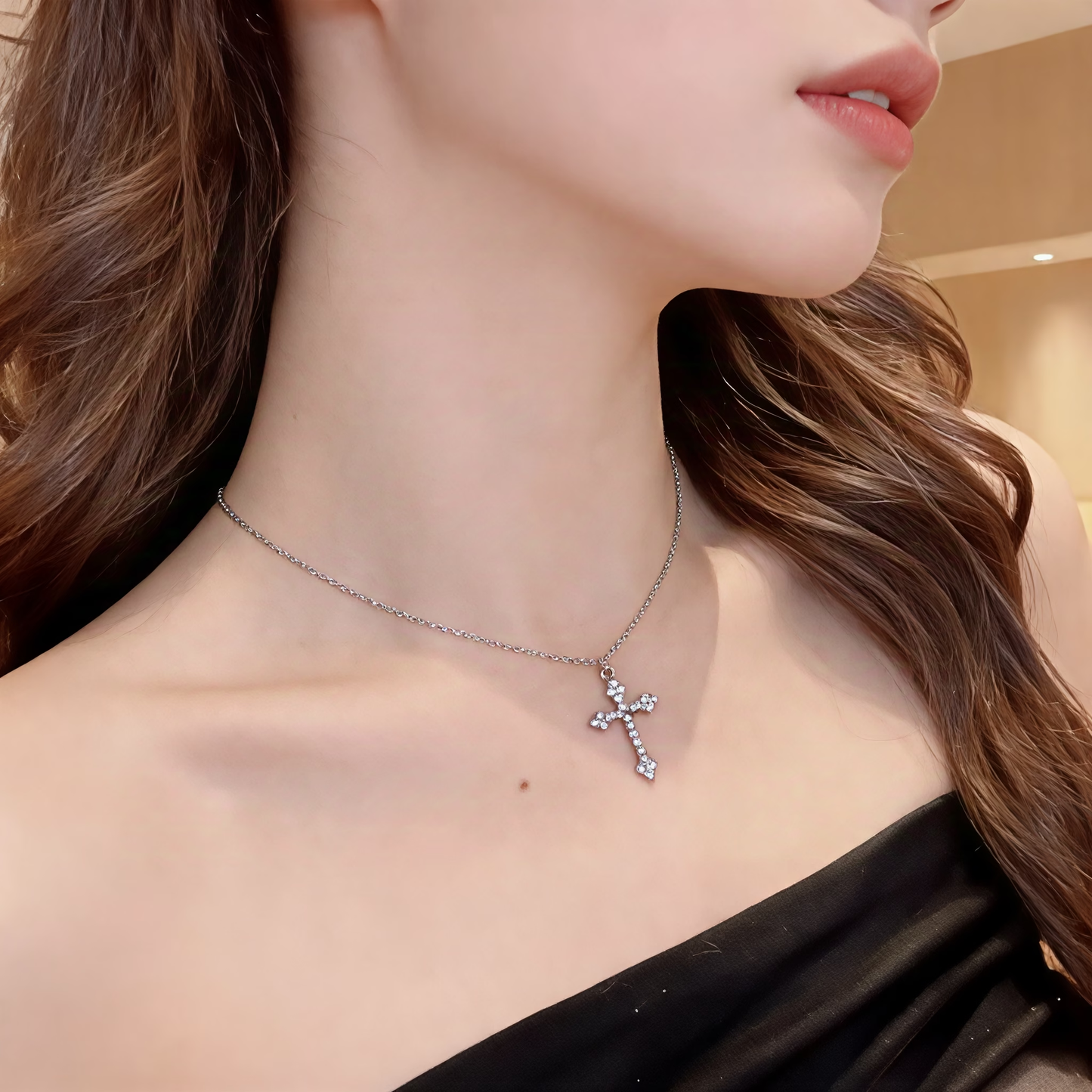 Collar de cruz de circonita de plata de ley 925