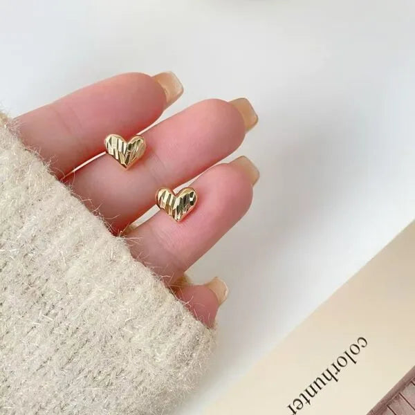 925 Sterling Silver Ripple Love Stud Earrings