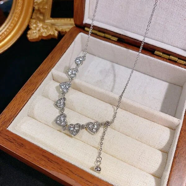 Collar de Plata de Ley 925 con Circonita en Forma de Corazón
