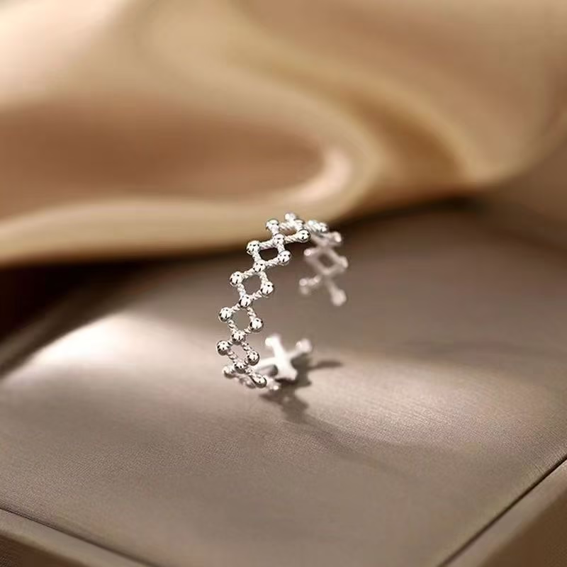 925 Sterling Silver Molecular Line Ring