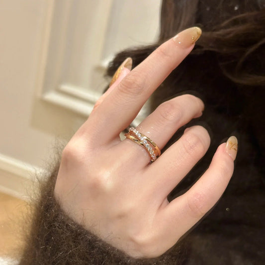 Aurora Twist Ring