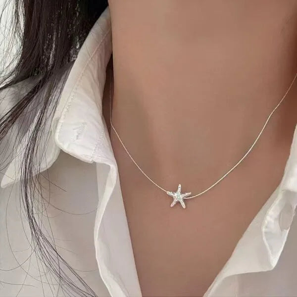 Collar de Estrella de Mar de Lava Texturizada de Plata de Ley 925
