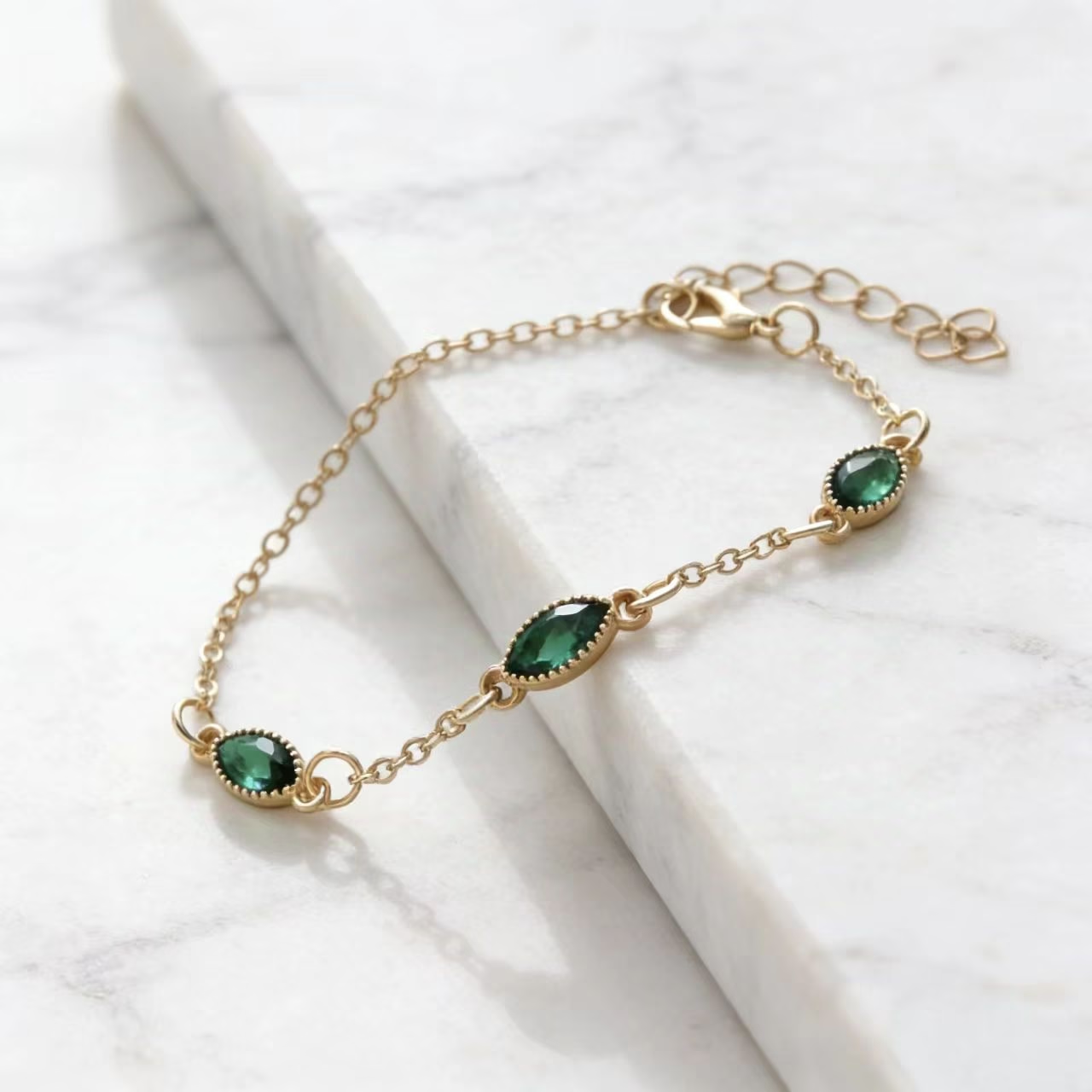 Verdant Trio Link Bracelet
