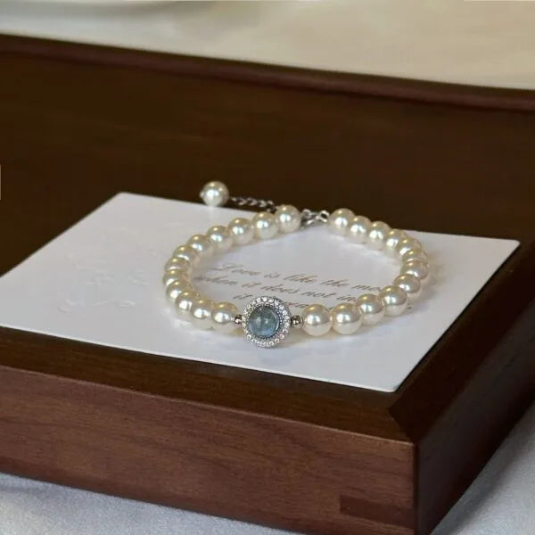 Pulsera de aguamarina y perlas de imitación