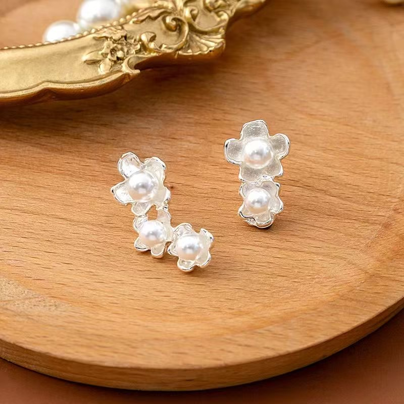 Asymmetric Floral Drop Earrings