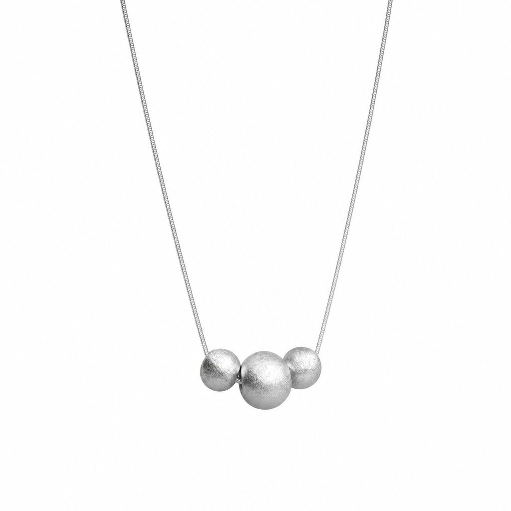 Collar de plata de ley 925 con cuentas de transferencia esmeriladas