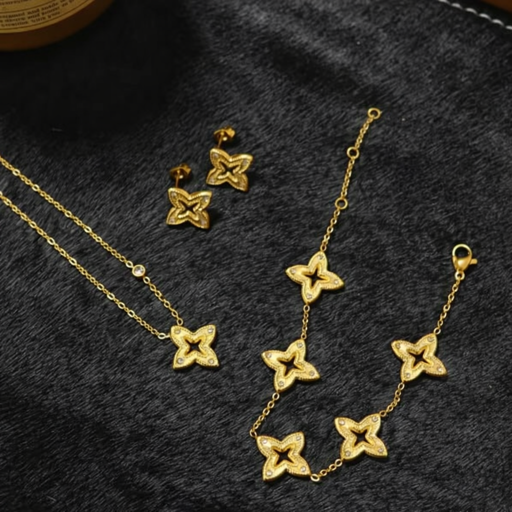 925 Sterling Silver Luxury Four‑Leaf Floral Set