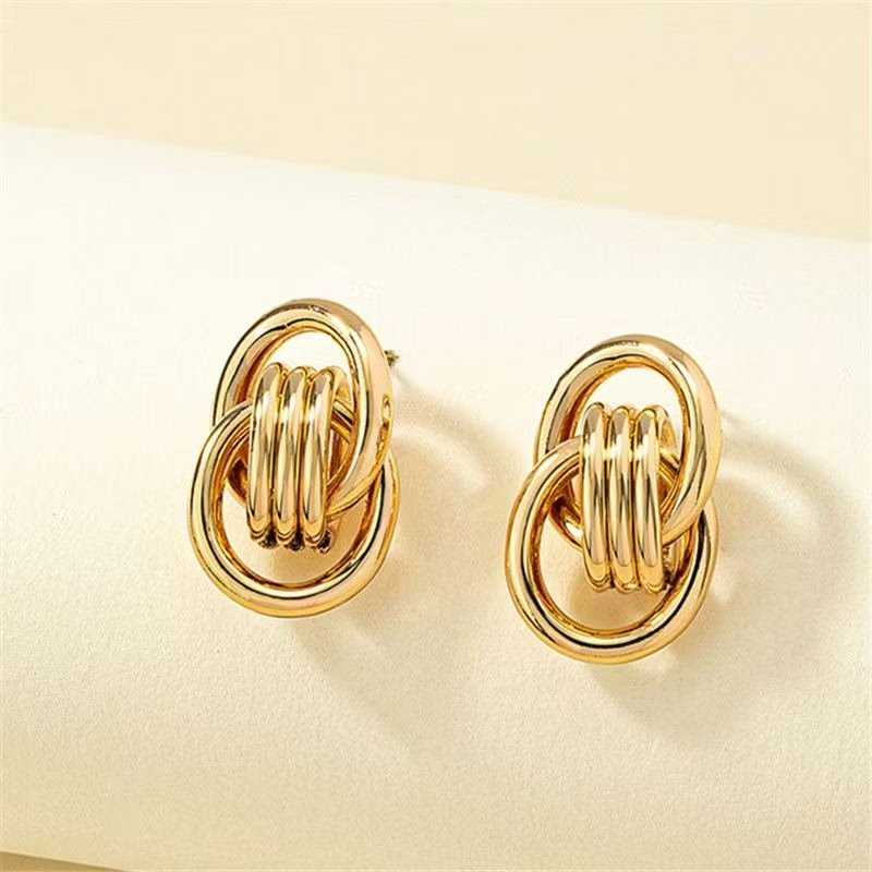 Interlocking Loop Earrings