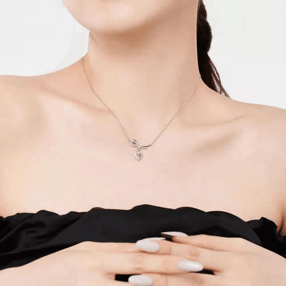 Collar de Plata Esterlina 925 con Circones Corazón Rosa y Lazo