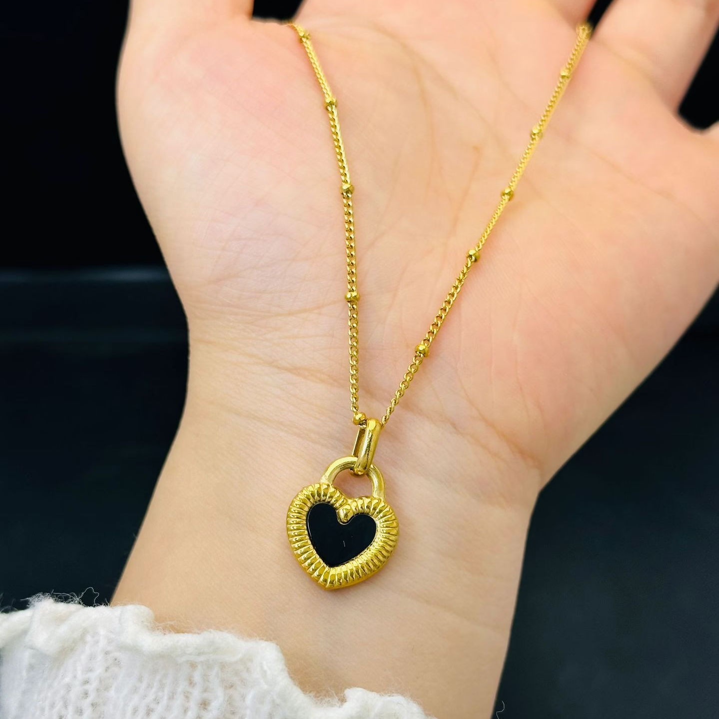 Collar de corazón de doble cara a la moda
