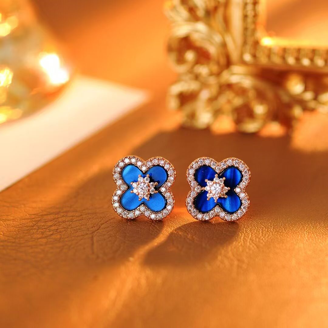 Azure Grace Set
