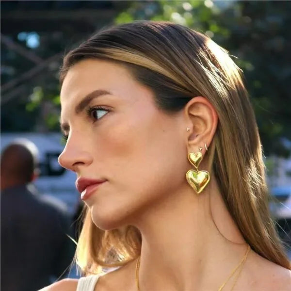 Pendientes de corazón a corazón de acero inoxidable de doble corazón