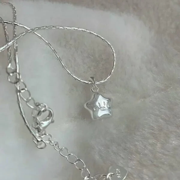 Collar de Plata de Ley 925 con Hueso de Serpiente, Estrella y Sonrisa de la Suerte
