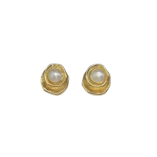 Pendientes de perlas con pétalos de doble capa