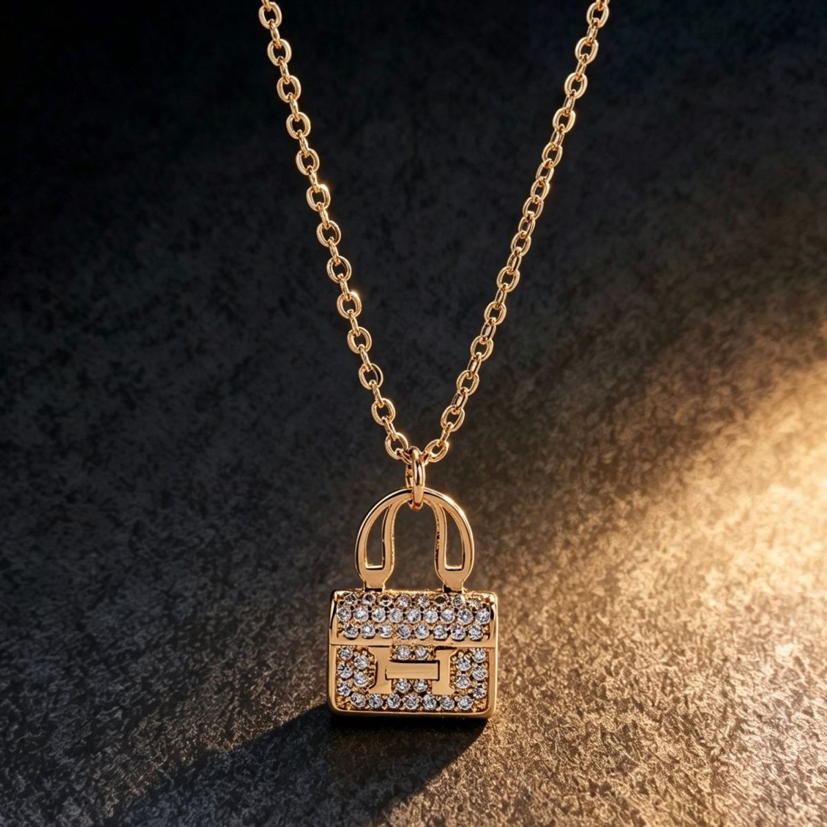 Gleam Purse Pendant Necklace
