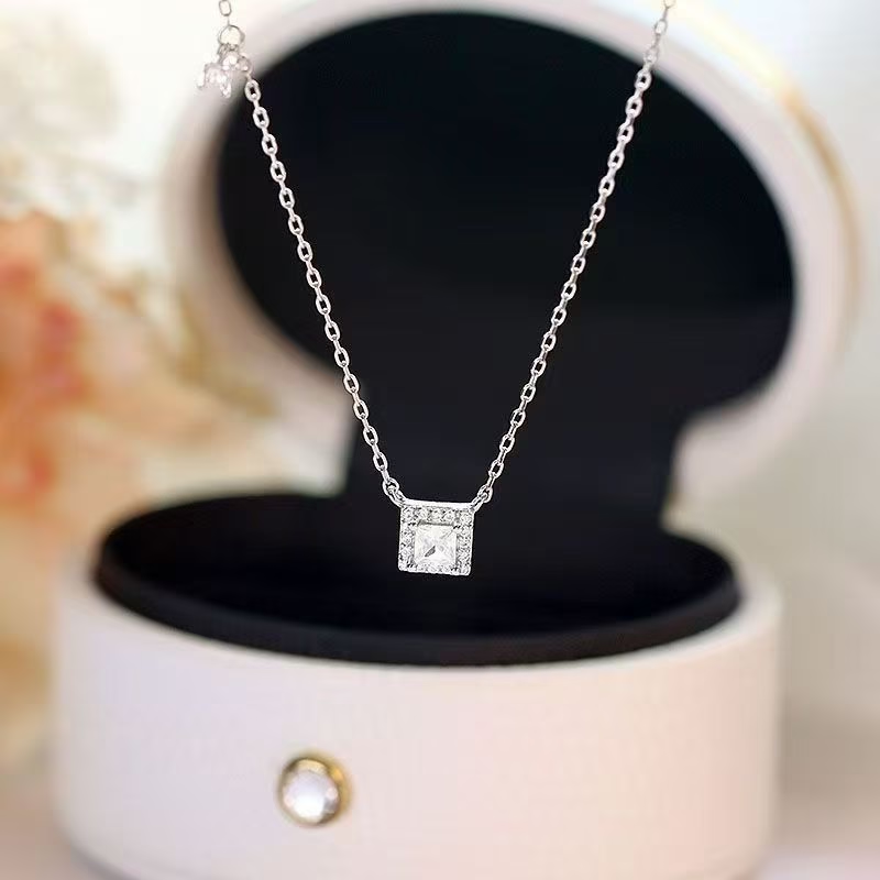 Collier en argent sterling 925 avec zirconia incrusté