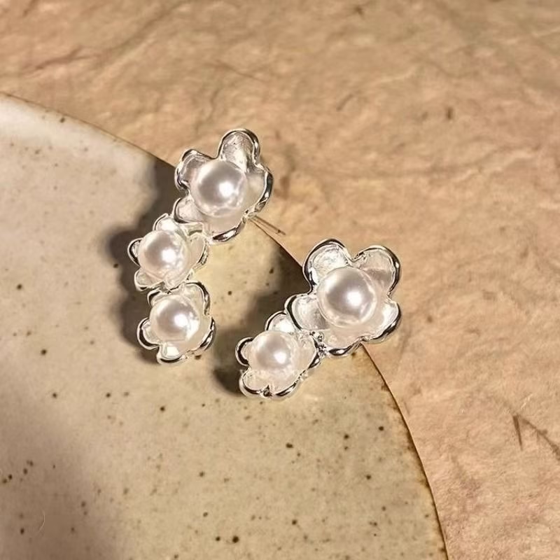 Asymmetric Floral Drop Earrings