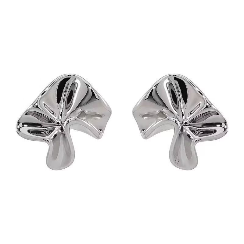 Bloom Studs Earrings