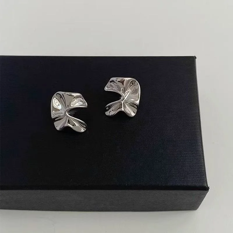 Bloom Studs Earrings