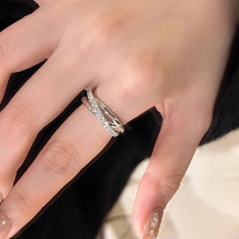 Aurora Twist Ring